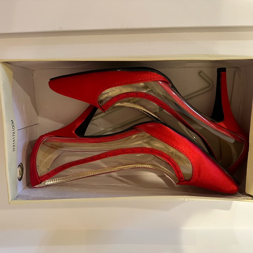 Annie’s Shoes Women’s Red and Clear heels, Sz 10